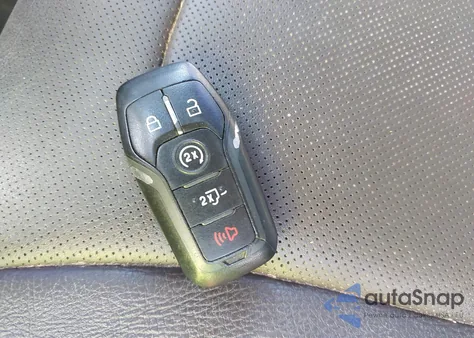 2015 Ford F-150 King Ranch z USA, uszkodzony, nr VIN 1FTEW1EG0FFB97774